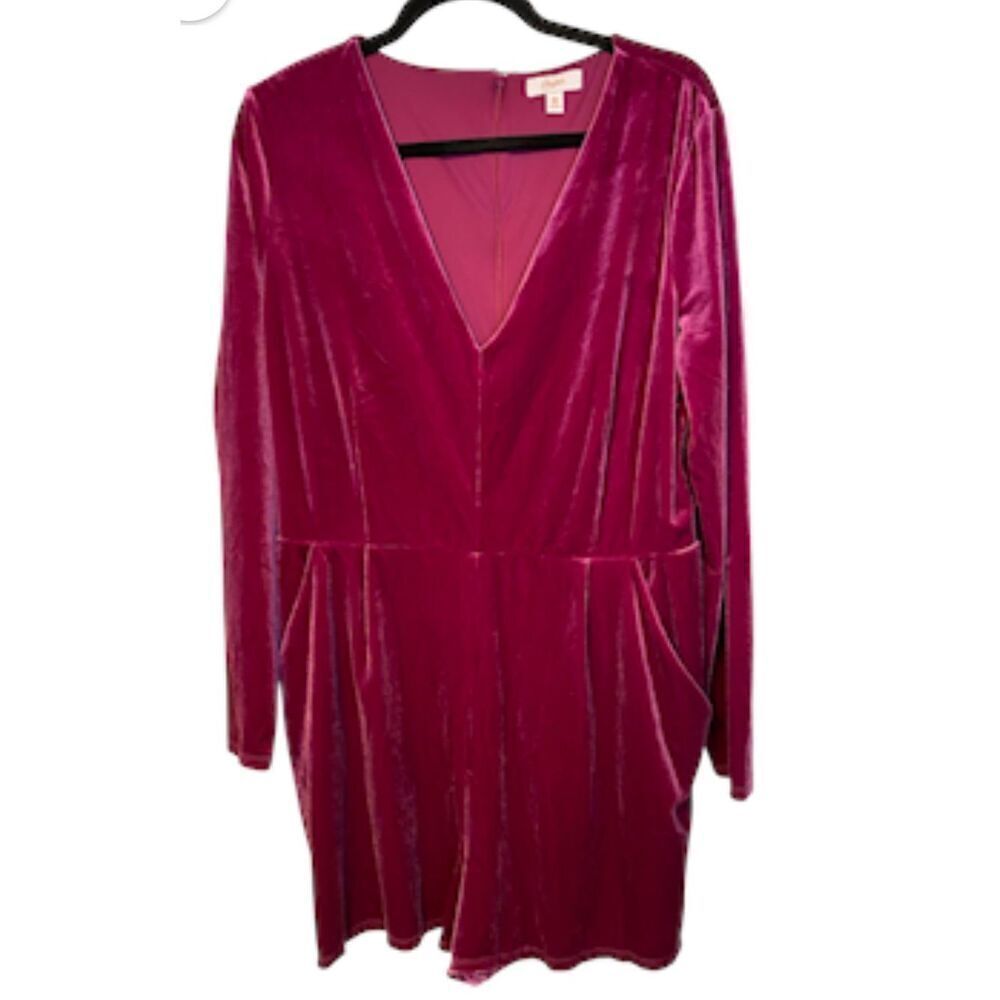Candie’s Velvet Long Sleeve V-Neck Romper Fuchsia Sz. XXL Party Plus